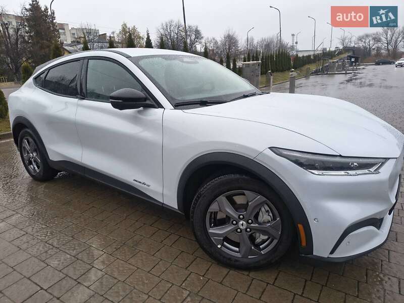 Внедорожник / Кроссовер Ford Mustang Mach-E 2023 в Дрогобыче