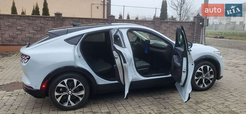 Внедорожник / Кроссовер Ford Mustang Mach-E 2022 в Ровно фото 7 Внедорожник / Кроссовер Ford Mustang Mach-E 2022 в Ровно