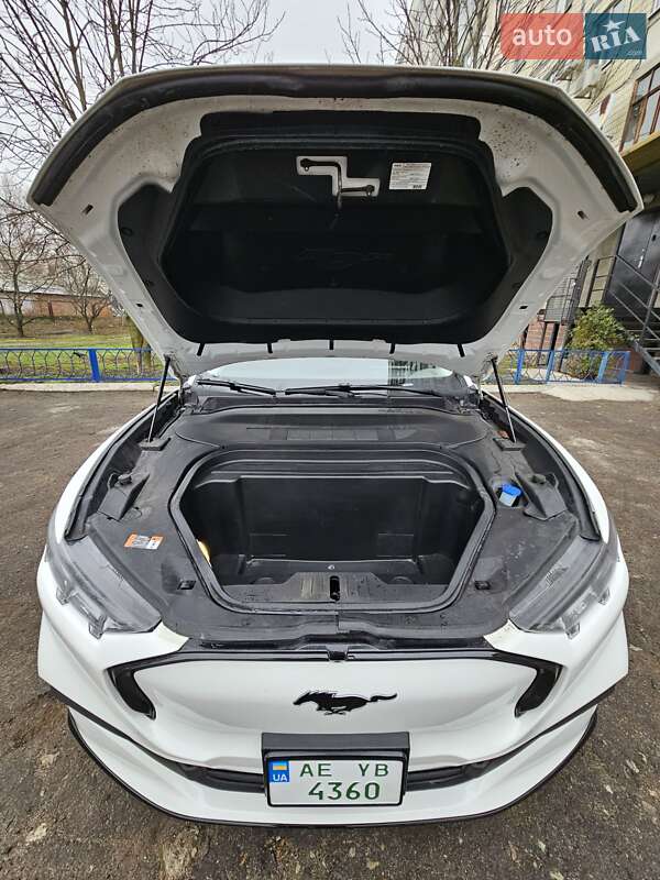 Внедорожник / Кроссовер Ford Mustang Mach-E 2021 в Новомосковске фото 27 Внедорожник / Кроссовер Ford Mustang Mach-E 2021 в Новомосковске