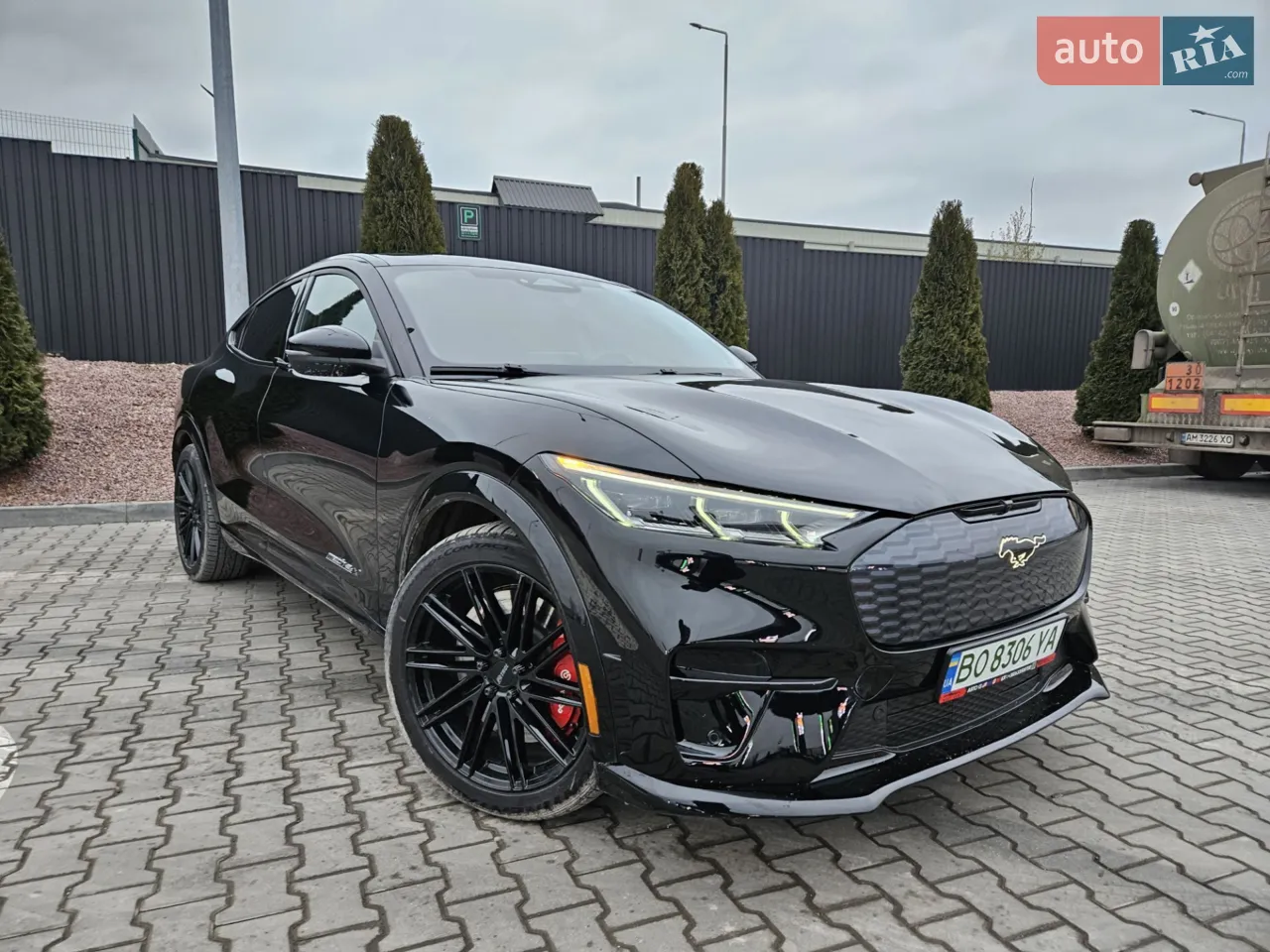 2022 Tesla Model Y - мініатюра 19