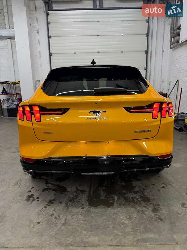 Позашляховик / Кросовер Ford Mustang Mach-E 2023 в Києві