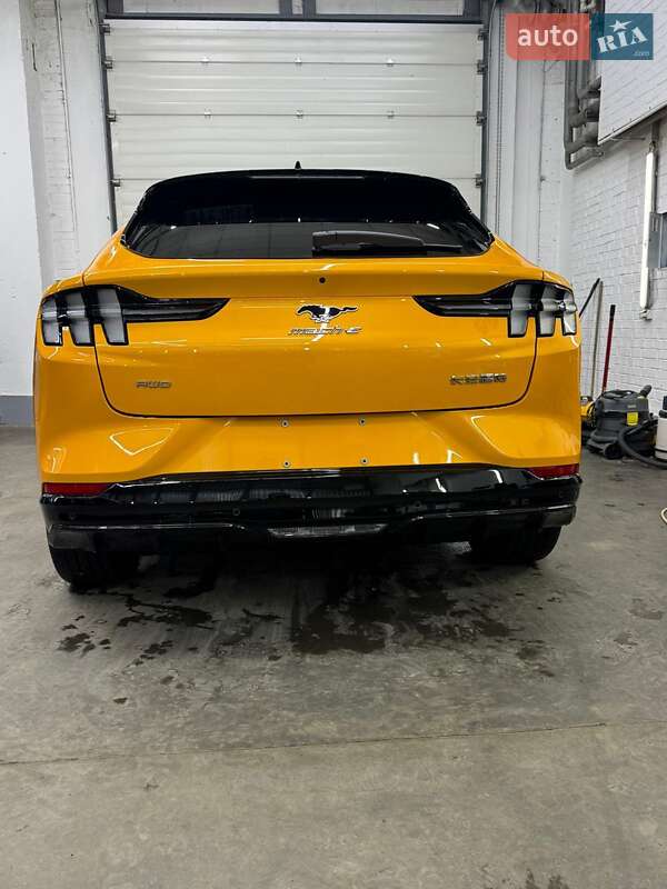 Позашляховик / Кросовер Ford Mustang Mach-E 2023 в Києві
