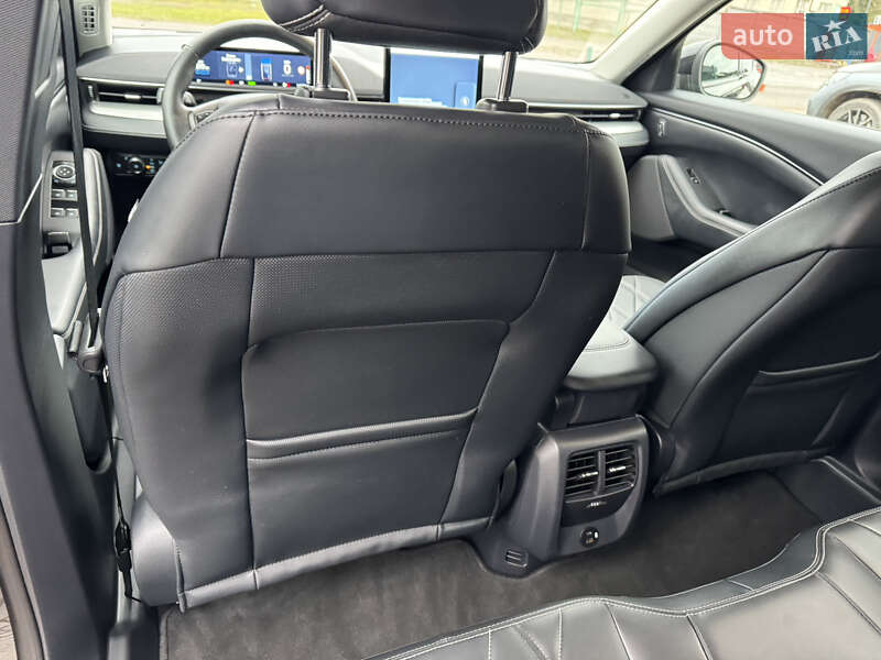 Внедорожник / Кроссовер Ford Mustang Mach-E 2021 в Лопатине фото 46 Внедорожник / Кроссовер Ford Mustang Mach-E 2021 в Лопатине