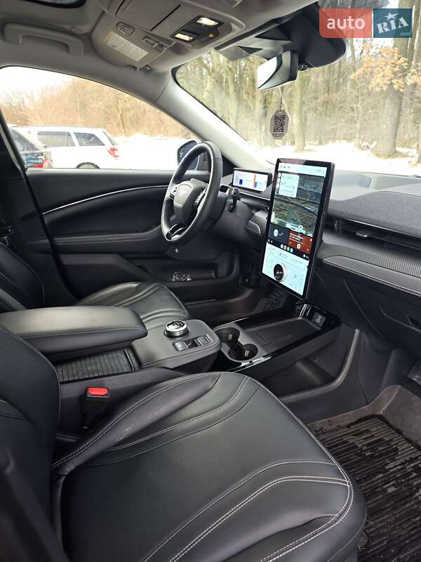 Внедорожник / Кроссовер Ford Mustang Mach-E 2020 в Львове фото 10 Внедорожник / Кроссовер Ford Mustang Mach-E 2020 в Львове