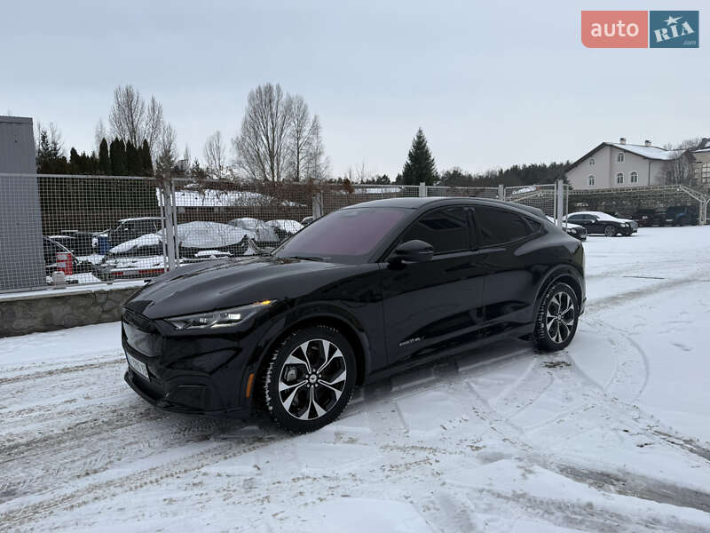 Позашляховик / Кросовер Ford Mustang Mach-E 2022 в Українці