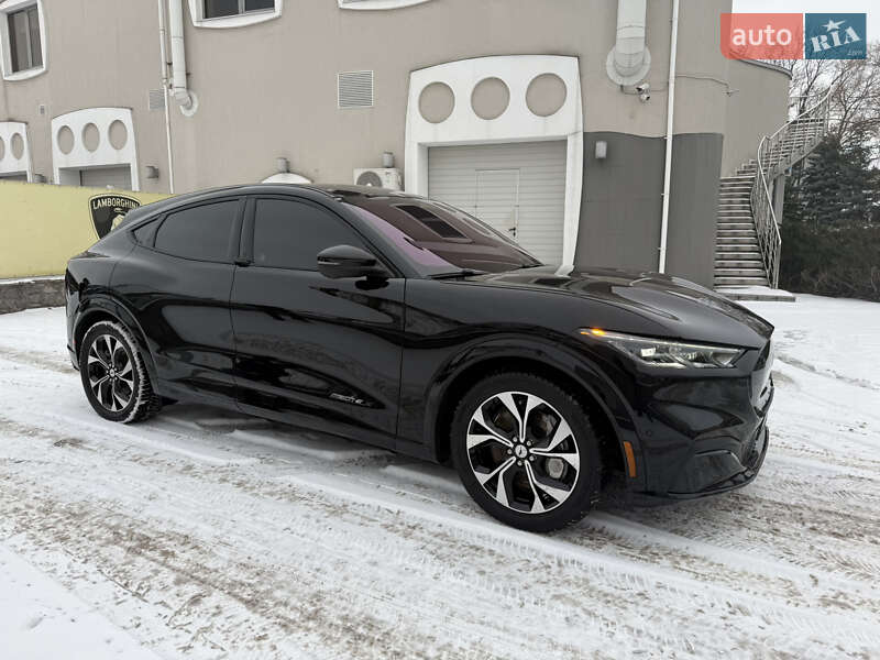 Позашляховик / Кросовер Ford Mustang Mach-E 2022 в Українці