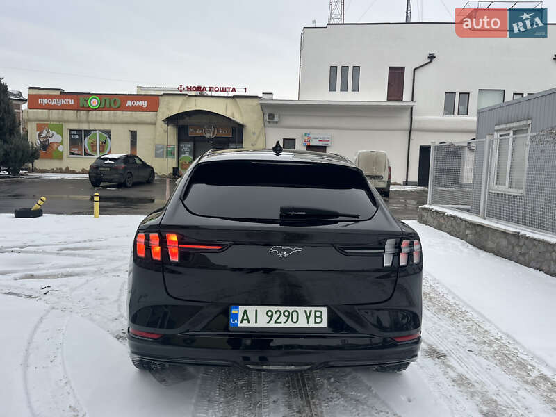 Позашляховик / Кросовер Ford Mustang Mach-E 2022 в Українці