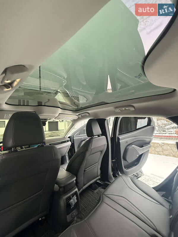 Позашляховик / Кросовер Ford Mustang Mach-E 2022 в Українці