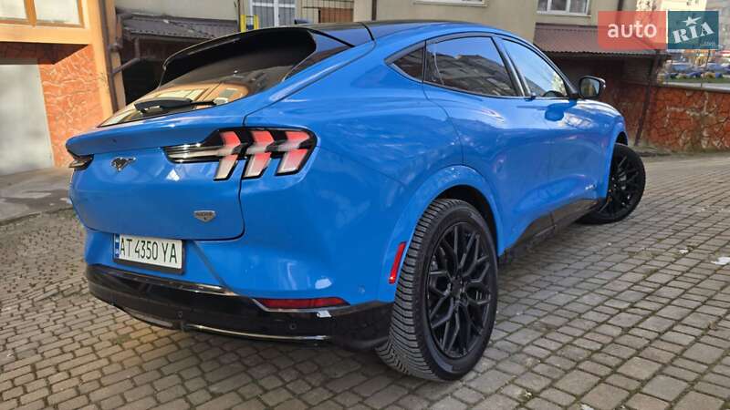 Внедорожник / Кроссовер Ford Mustang Mach-E 2022 в Ивано-Франковске