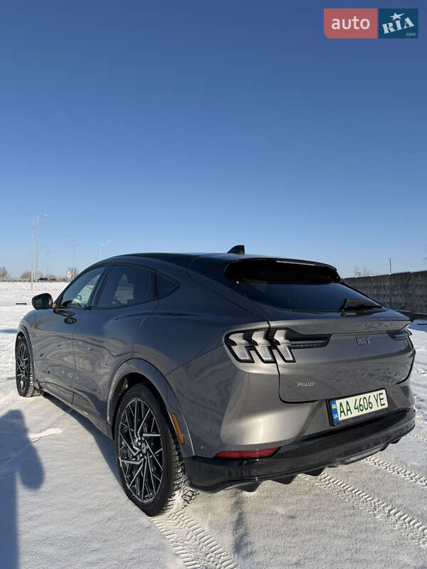 Внедорожник / Кроссовер Ford Mustang Mach-E 2023 в Киеве