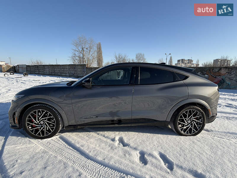 Внедорожник / Кроссовер Ford Mustang Mach-E 2023 в Киеве