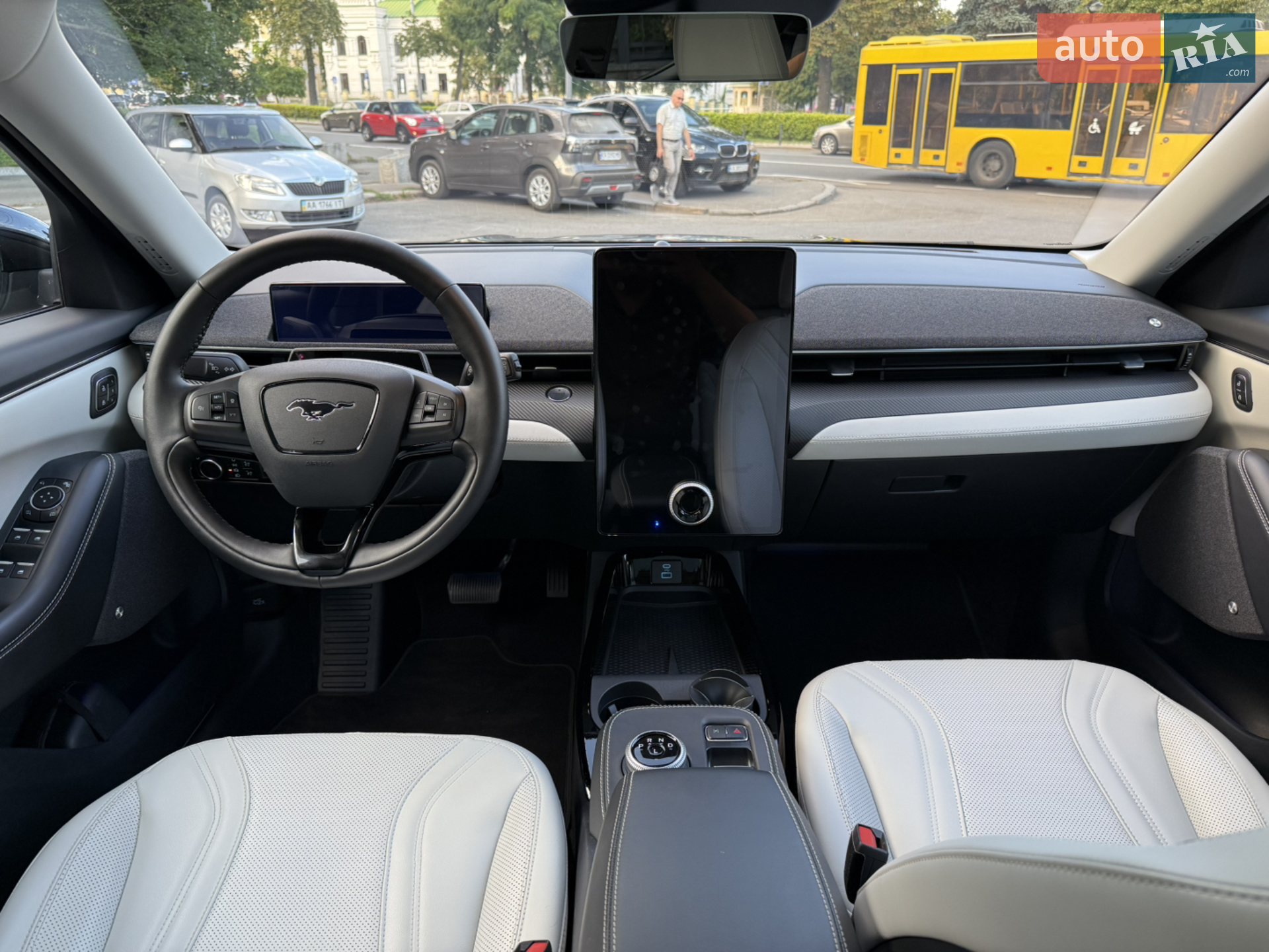 2023 Ford Mustang Mach-E - мініатюра 15