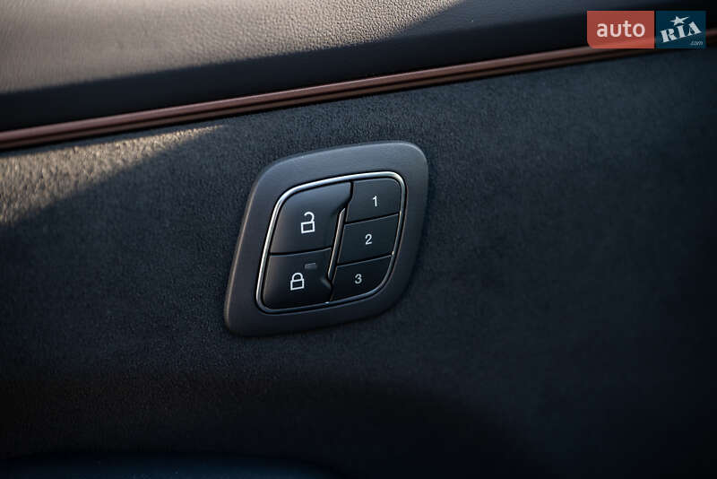 Позашляховик / Кросовер Ford Mustang Mach-E 2022 в Івано-Франківську