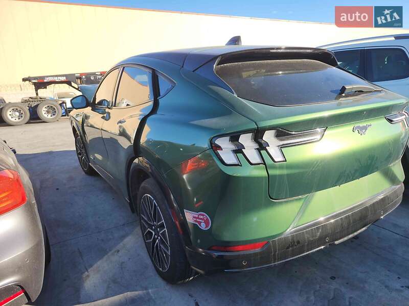 Ford Mustang Mach-E 2024