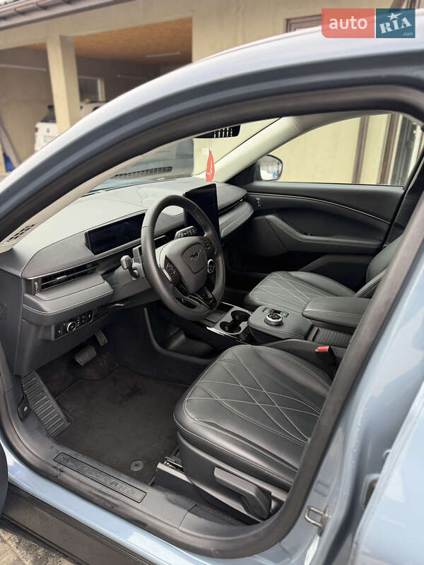 Позашляховик / Кросовер Ford Mustang Mach-E 2024 в Нововолинську