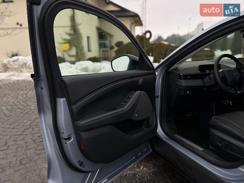 Внедорожник / Кроссовер Ford Mustang Mach-E 2022 в Жовкве фото 40 Внедорожник / Кроссовер Ford Mustang Mach-E 2022 в Жовкве