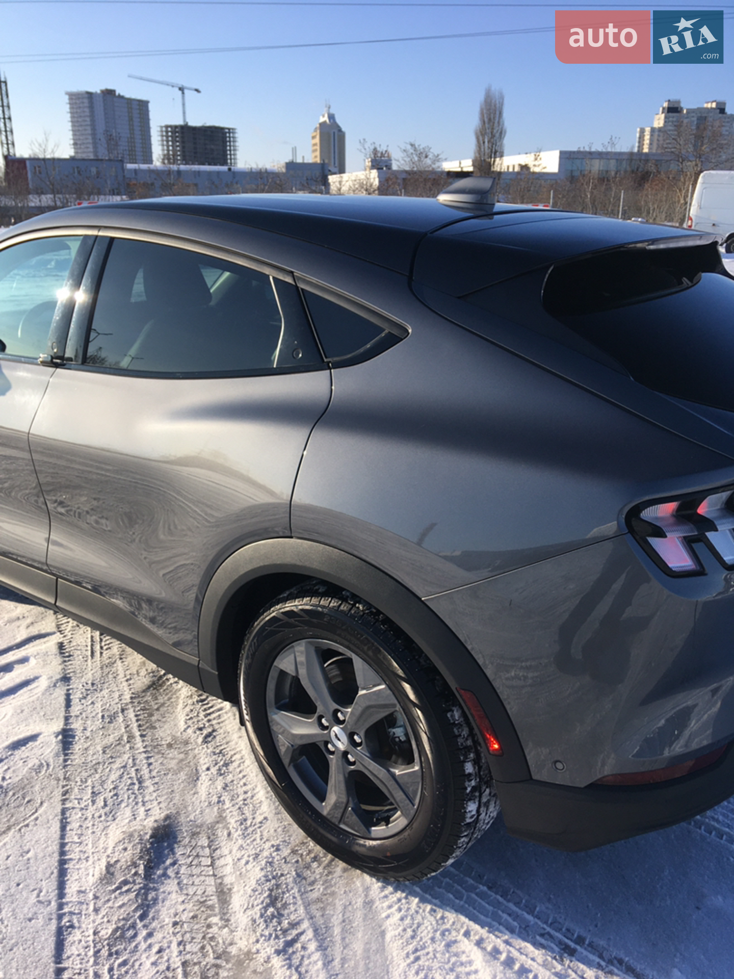 2021 Ford Mustang Mach-E - мініатюра 11
