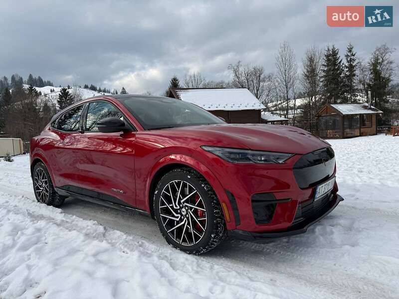 Позашляховик / Кросовер Ford Mustang Mach-E 2022 в Верховині