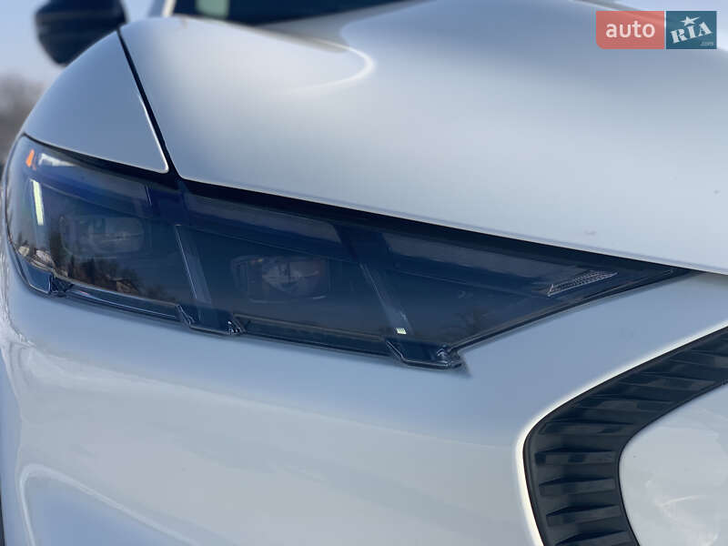 Позашляховик / Кросовер Ford Mustang Mach-E 2024 в Коломиї