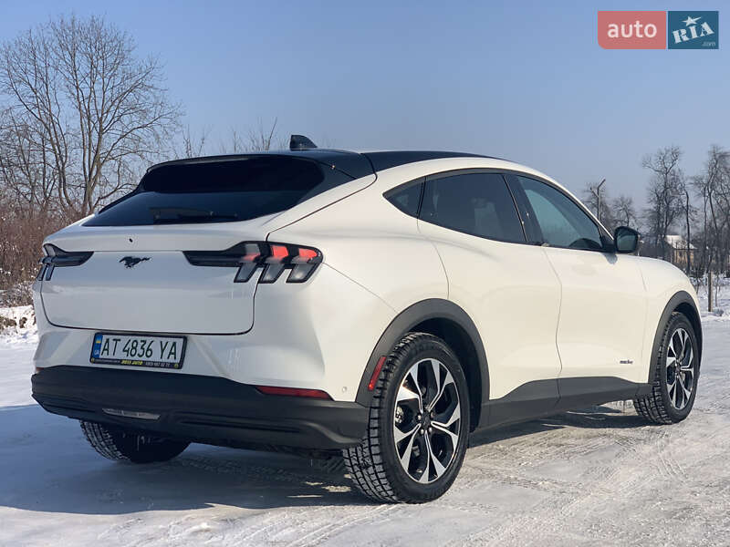 Позашляховик / Кросовер Ford Mustang Mach-E 2024 в Коломиї