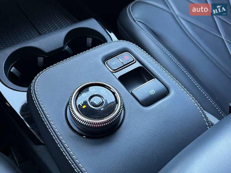 Позашляховик / Кросовер Ford Mustang Mach-E 2021 в Києві фото 24 Позашляховик / Кросовер Ford Mustang Mach-E 2021 в Києві