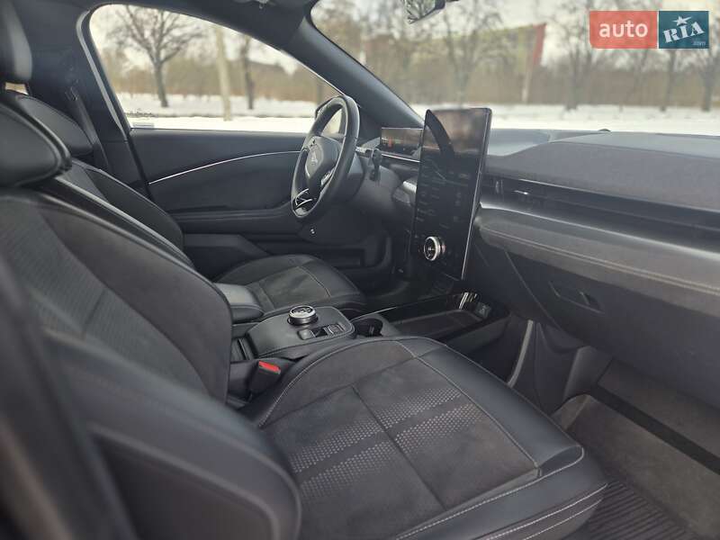 Внедорожник / Кроссовер Ford Mustang Mach-E 2021 в Ровно фото 19 Внедорожник / Кроссовер Ford Mustang Mach-E 2021 в Ровно