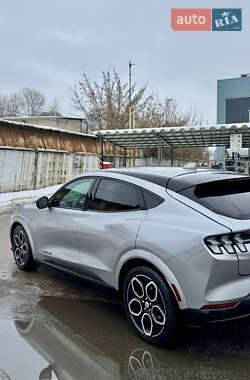 Позашляховик / Кросовер Ford Mustang Mach-E 2021 в Києві