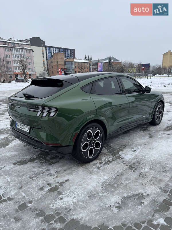 Позашляховик / Кросовер Ford Mustang Mach-E 2024 в Івано-Франківську