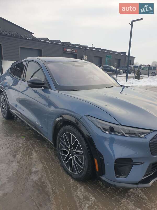 Позашляховик / Кросовер Ford Mustang Mach-E 2024 в Івано-Франківську