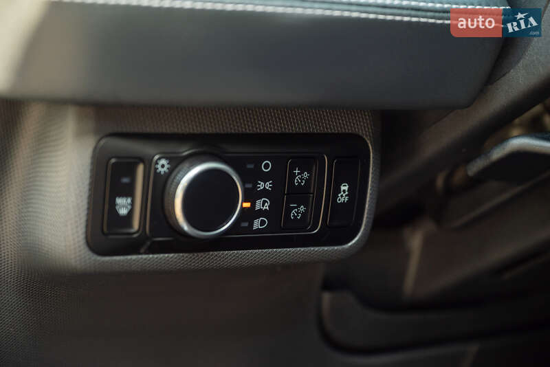 Позашляховик / Кросовер Ford Mustang Mach-E 2023 в Івано-Франківську фото 28 Позашляховик / Кросовер Ford Mustang Mach-E 2023 в Івано-Франківську