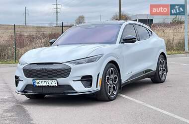 Позашляховик / Кросовер Ford Mustang Mach-E 2022 в Рівному