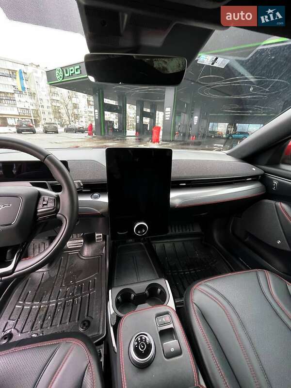 Внедорожник / Кроссовер Ford Mustang Mach-E 2020 в Киеве фото 37 Внедорожник / Кроссовер Ford Mustang Mach-E 2020 в Киеве