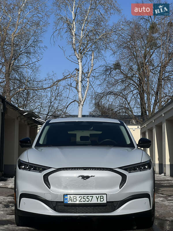 Внедорожник / Кроссовер Ford Mustang Mach-E 2023 в Виннице фото 3 Внедорожник / Кроссовер Ford Mustang Mach-E 2023 в Виннице