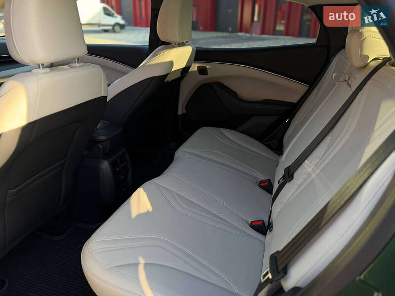 Позашляховик / Кросовер Ford Mustang Mach-E 2024 в Львові