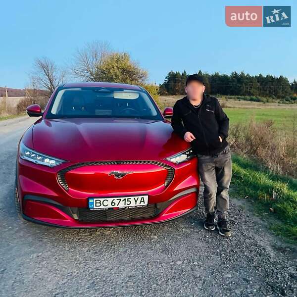 Ford Mustang Mach-E 2021