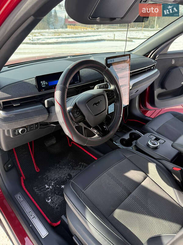 Позашляховик / Кросовер Ford Mustang Mach-E 2022 в Верховині