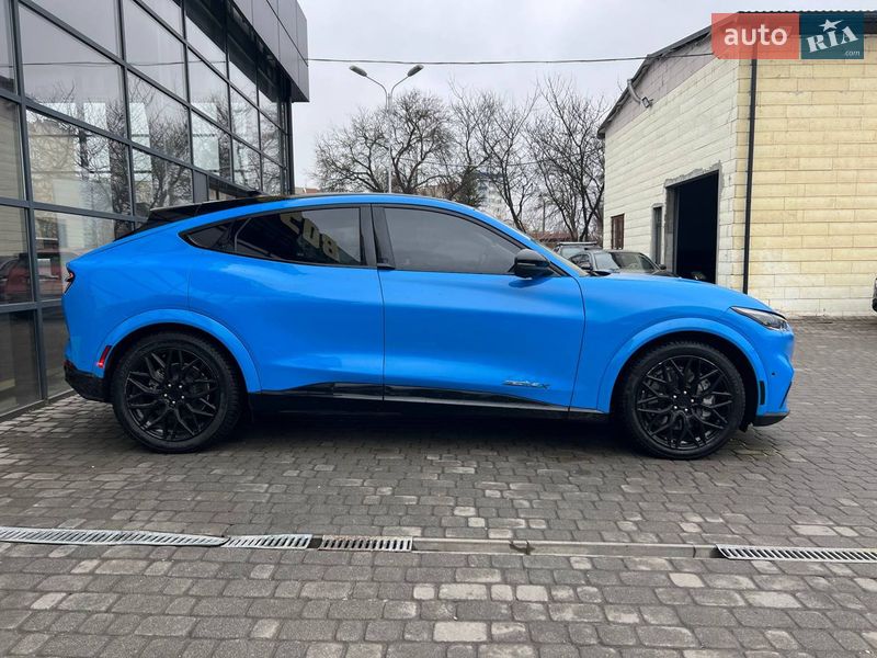 Внедорожник / Кроссовер Ford Mustang Mach-E 2022 в Ивано-Франковске