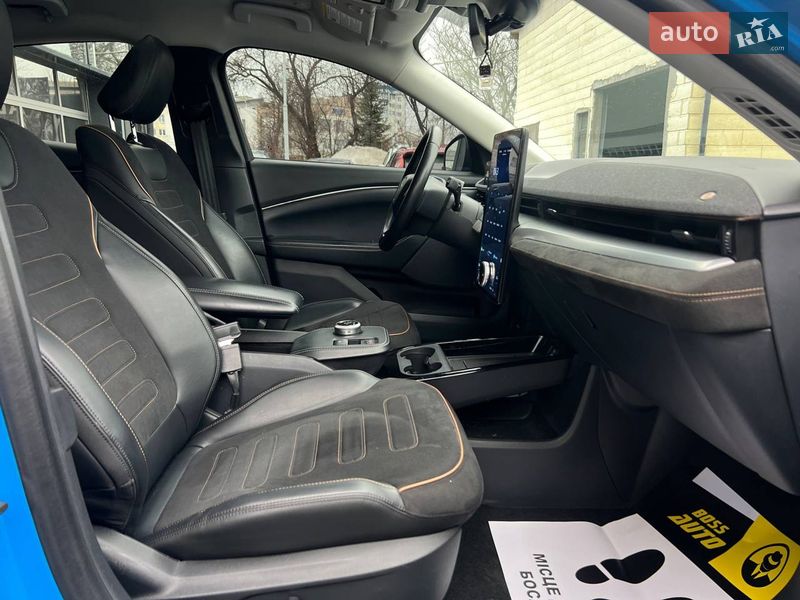 Внедорожник / Кроссовер Ford Mustang Mach-E 2022 в Ивано-Франковске