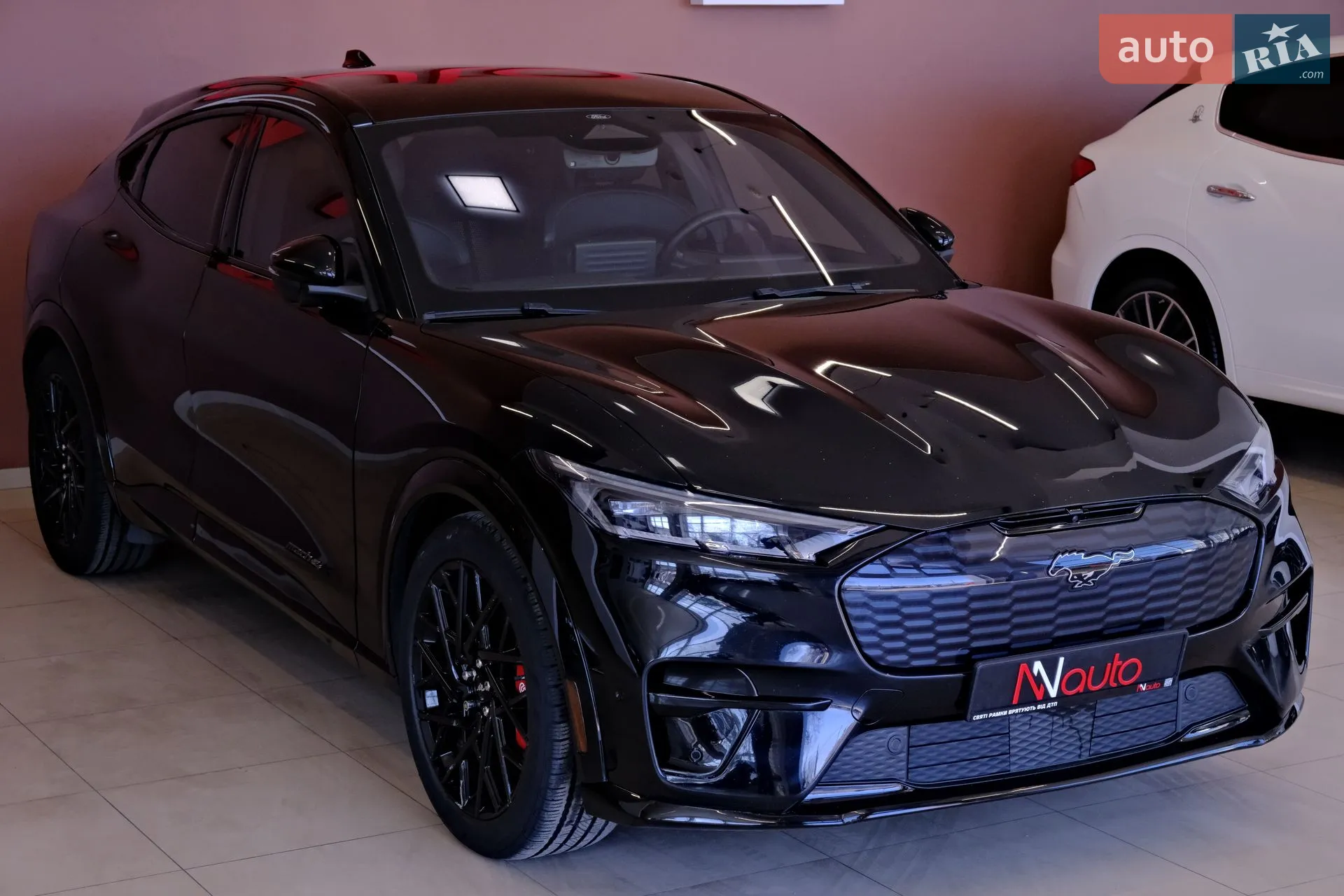 2023 Ford Mustang Mach-E - мініатюра 3