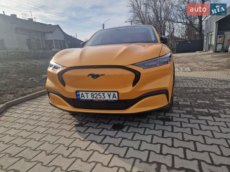 Позашляховик / Кросовер Ford Mustang Mach-E 2022 в Івано-Франківську