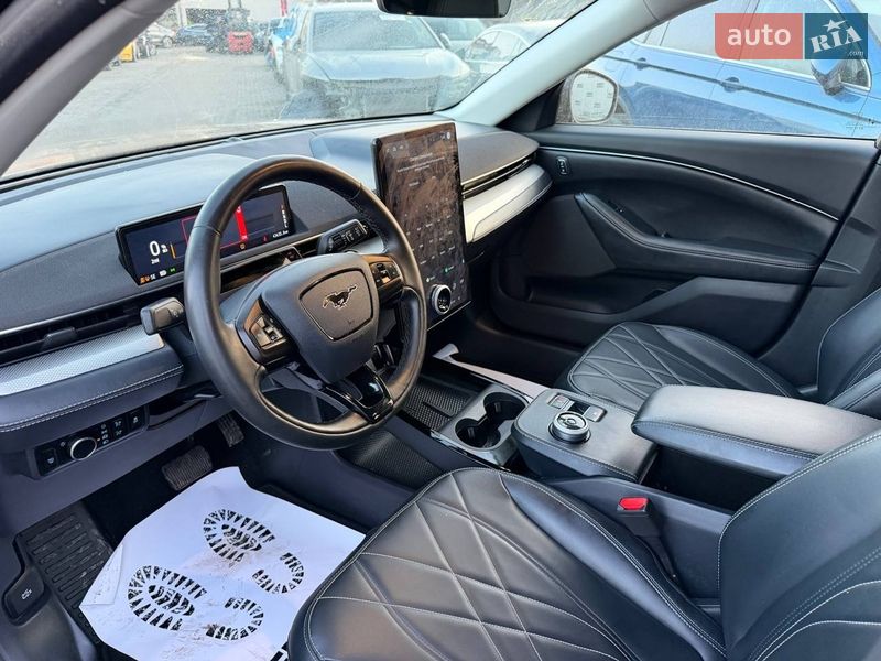 Внедорожник / Кроссовер Ford Mustang Mach-E 2023 в Луцке