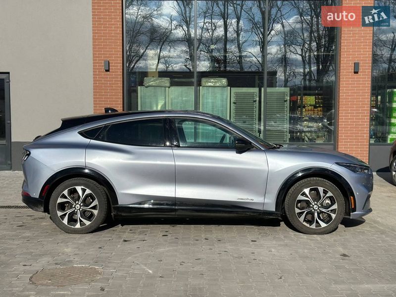 Внедорожник / Кроссовер Ford Mustang Mach-E 2022 в Киеве