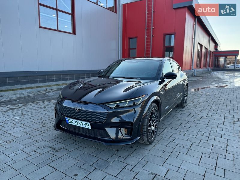Позашляховик / Кросовер Ford Mustang Mach-E 2021 в Рівному фото 17 Позашляховик / Кросовер Ford Mustang Mach-E 2021 в Рівному