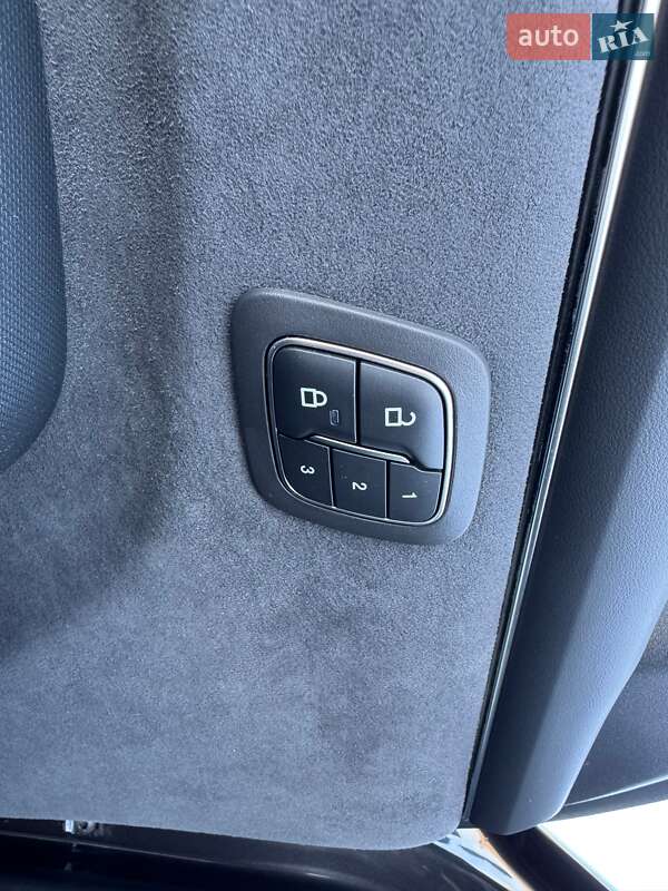 Позашляховик / Кросовер Ford Mustang Mach-E 2021 в Рівному фото 22 Позашляховик / Кросовер Ford Mustang Mach-E 2021 в Рівному