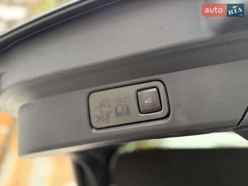 Внедорожник / Кроссовер Ford Mustang Mach-E 2022 в Львове