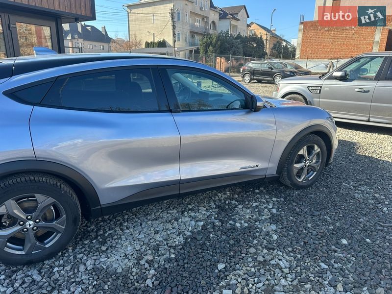 Внедорожник / Кроссовер Ford Mustang Mach-E 2022 в Черновцах