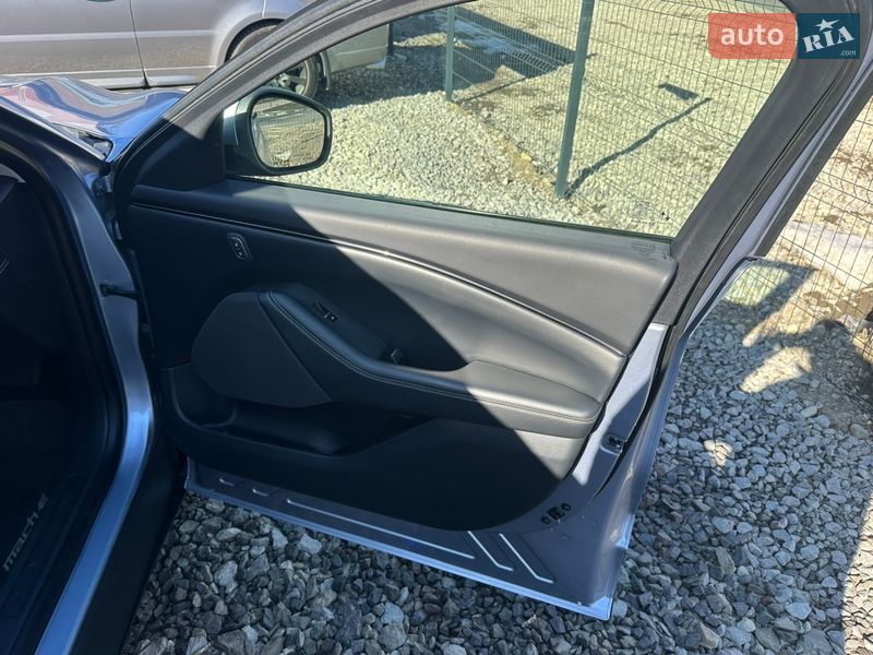 Внедорожник / Кроссовер Ford Mustang Mach-E 2022 в Черновцах