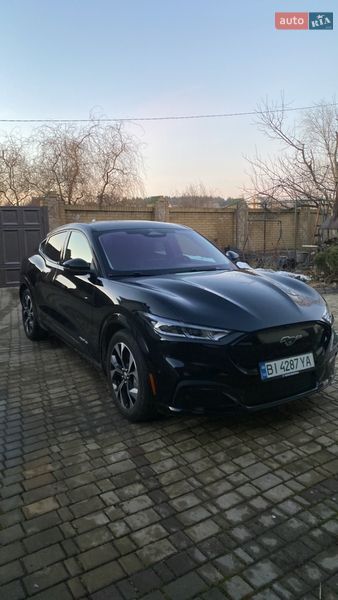 Позашляховик / Кросовер Ford Mustang Mach-E 2022 в Харкові