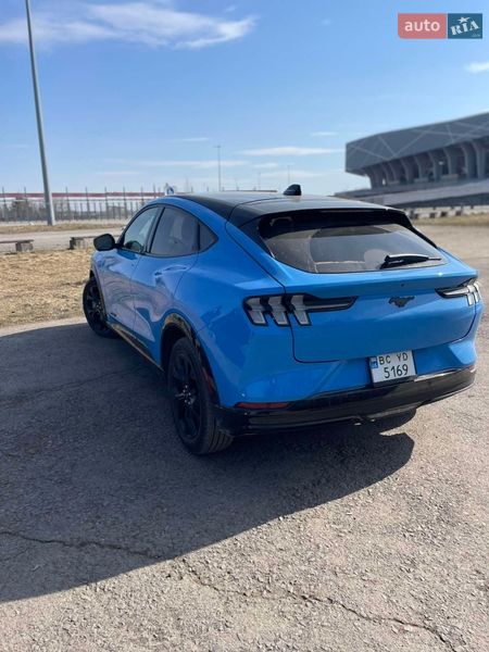 Позашляховик / Кросовер Ford Mustang Mach-E 2023 в Львові фото 18 Позашляховик / Кросовер Ford Mustang Mach-E 2023 в Львові