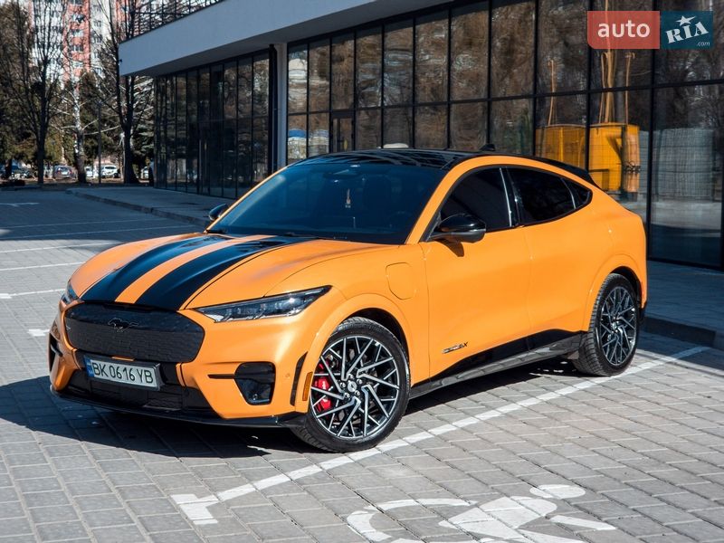 Ford Mustang Mach-E 2021